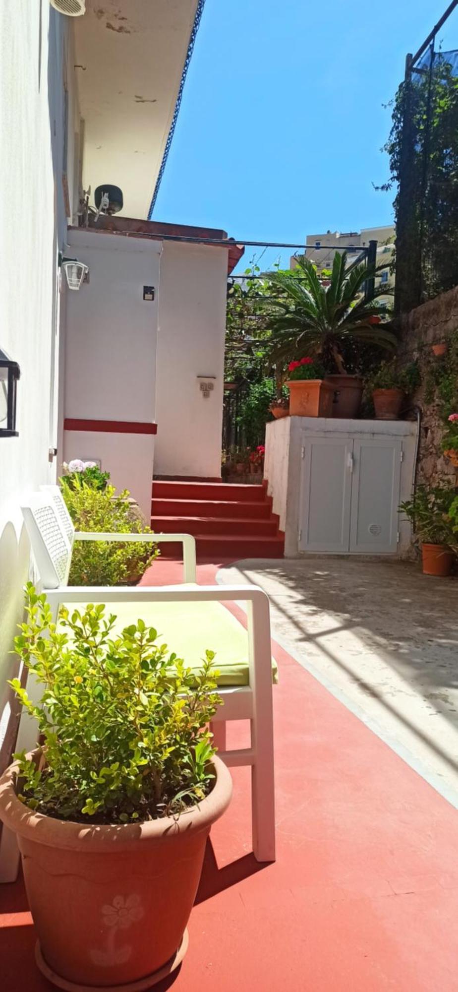 Villa Dei Fiori B&B กาปรี ภายนอก รูปภาพ